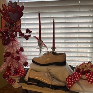 GUNMETAL MARUSHKA WINGTIP OXFORD size 8.5 Patten leather ivory! Worn 2x